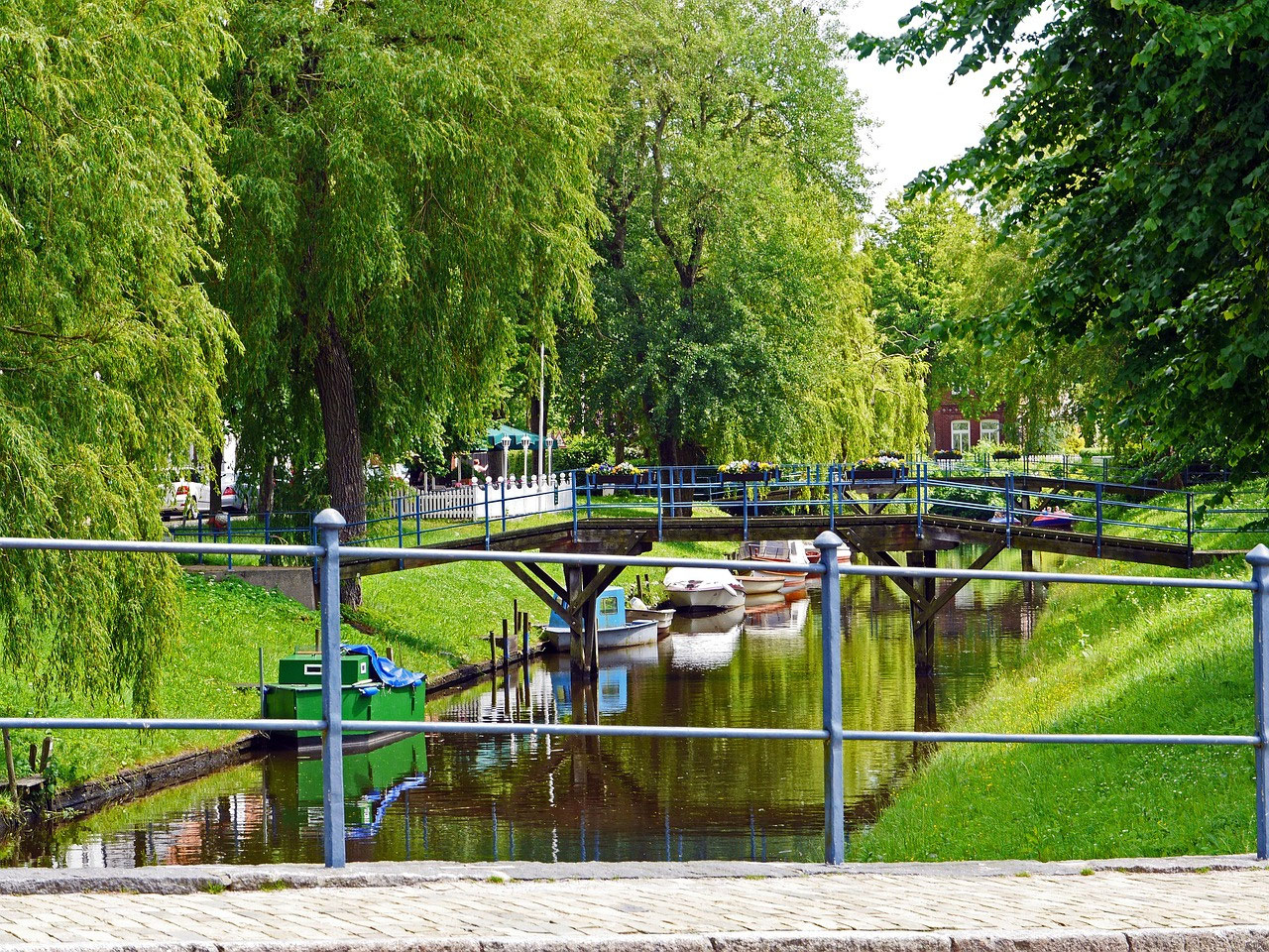Boote auf einer Gracht